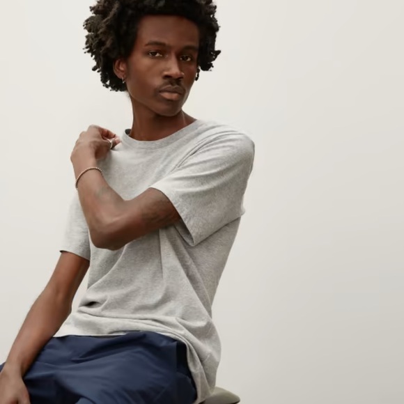 Everlane Other - Everlane The Organic Cotton Crew Tee Size M